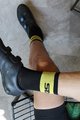 SIX2 класичні шкарпетки - SHORT LOGO - чорний/жовтий